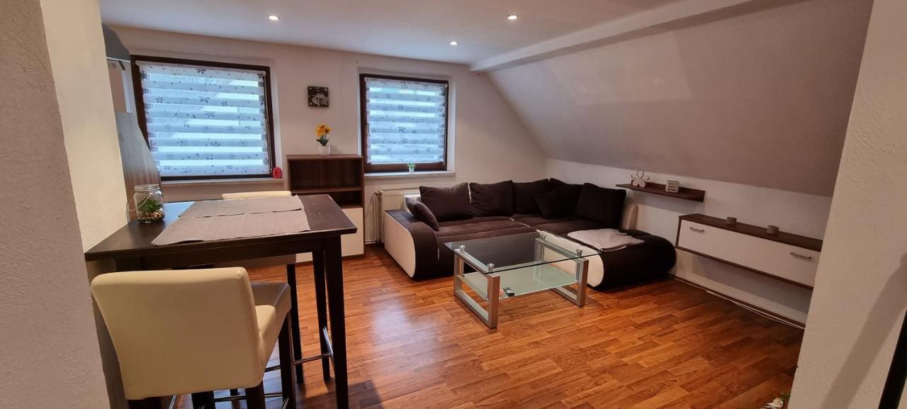 Suesse Kleine Ferienwohnung Pirna Exteriör bild