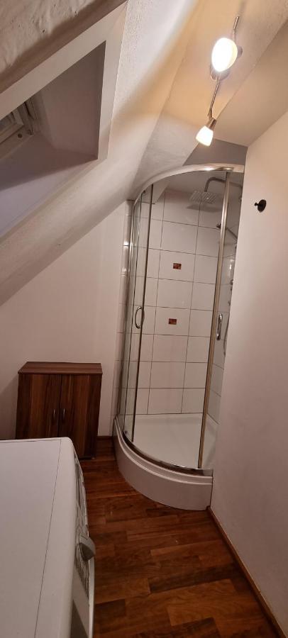 Suesse Kleine Ferienwohnung Pirna Exteriör bild